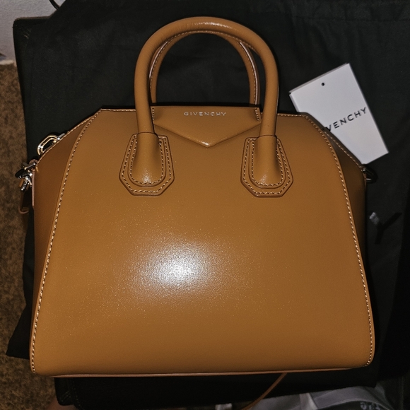 Givenchy Tan Leather Women's Mini Antigona - Picture 1 of 16